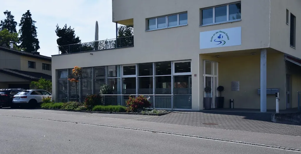 Ärzte an der Reuss