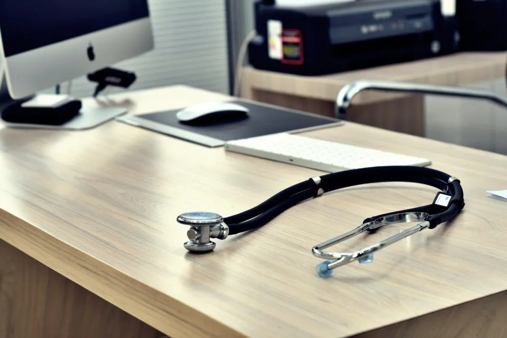 Arztpraxis Oftringen, Dr. Naim Azemaj médecin à Oftringen