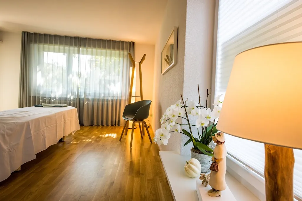 Physiotherapie Yvonne Klein doctor in Gottlieben
