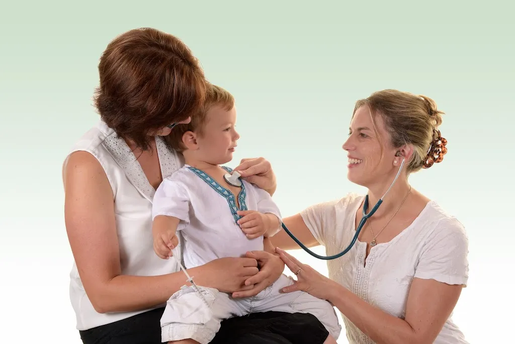 Kinderärzte am Pflanzberg Dr. med. Sandra Dübendorfer_Tägerwilen_slider_image_3