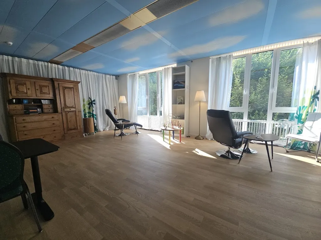 Chirurgie Lindenpark – Dr. Mischa Wiegand_Birwinken_slider_imagen_1