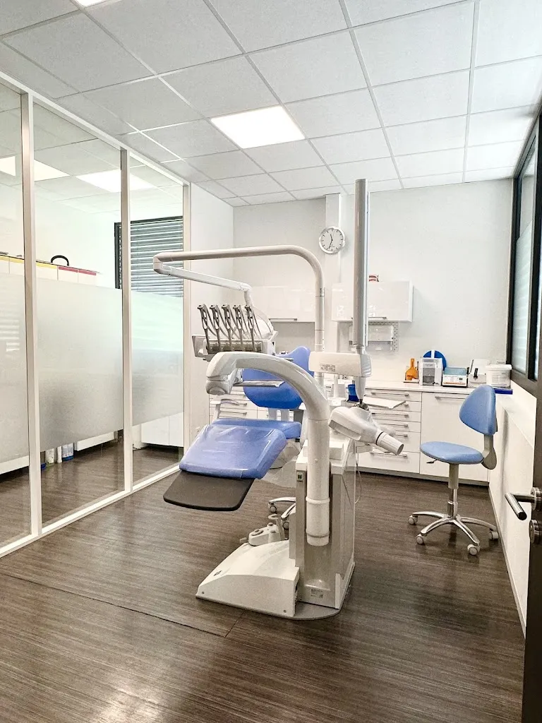 Lavy Médical doctor en Le Lignon