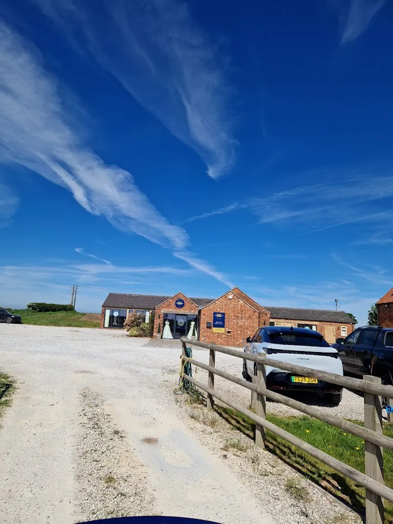 BTST - Osteopathy & Sports Massage Clinic & Academy in Edwinstowe