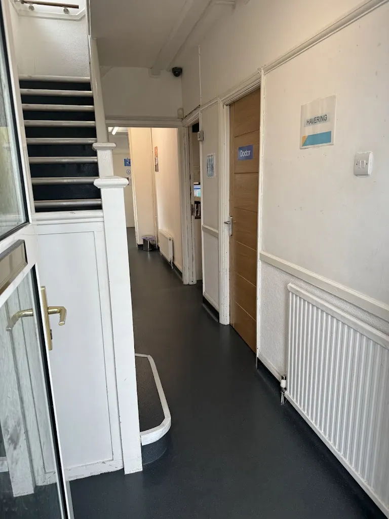 Dr Noreen Tariq - Harlow Road Surgery in Rainham