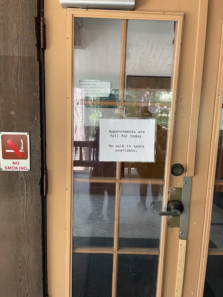 Ross Reeder_Yosemite Medical Clinic_Ahwahnee, California_recensione