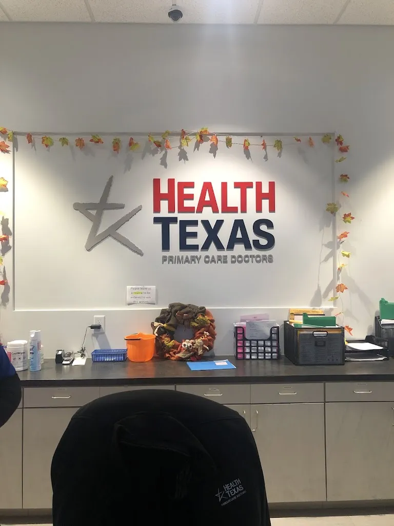 Caroline Cherizola_HealthTexas Primary Care Doctors (Southwest Military Clinic)_Bexar County, Texas_recensione