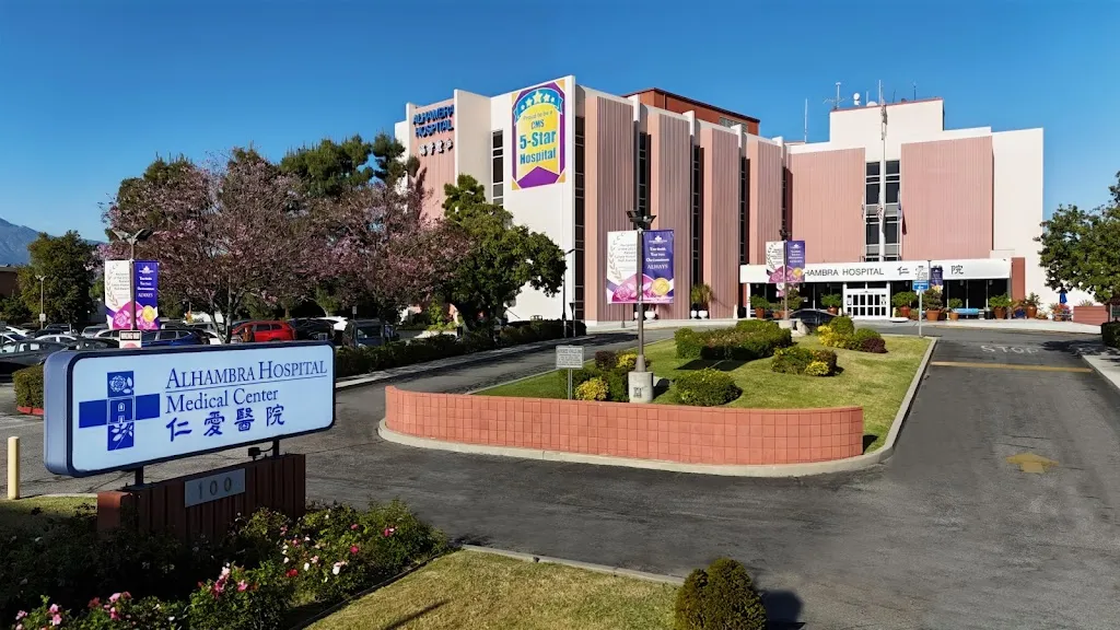 Alhambra Hospital Medical Center doctor en Alhambra, California