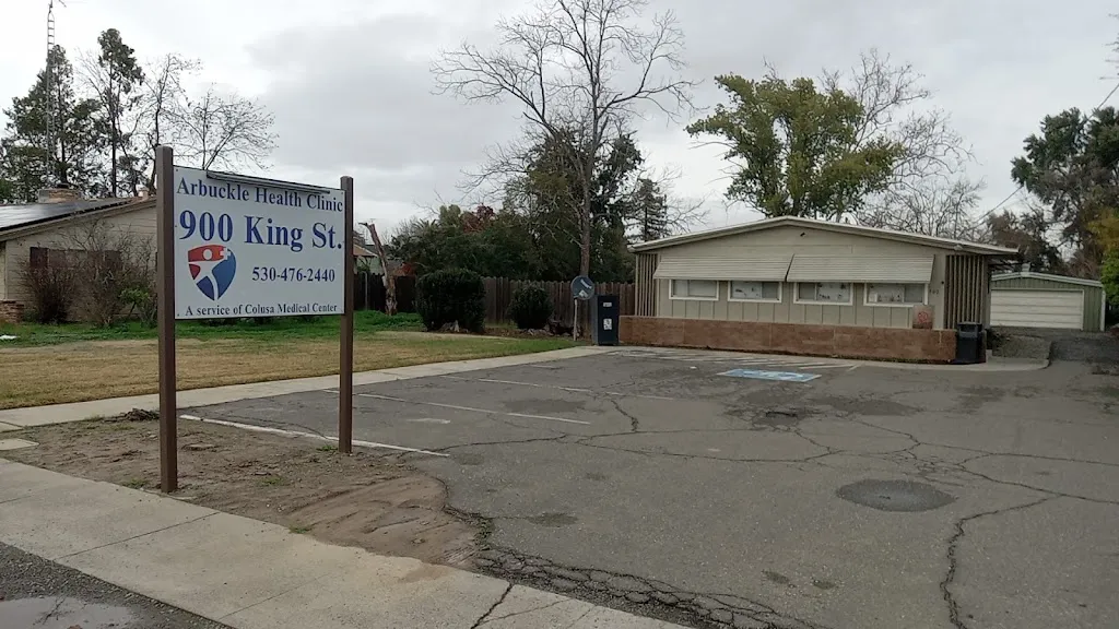 Arbuckle Health Clinic medico a Arbuckle, California