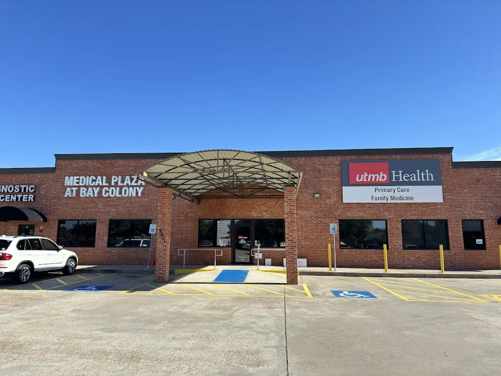 Misty Goodpuppy_UTMB Health Family Medicine, Dickinson_Texas City, Texas_bewertung
