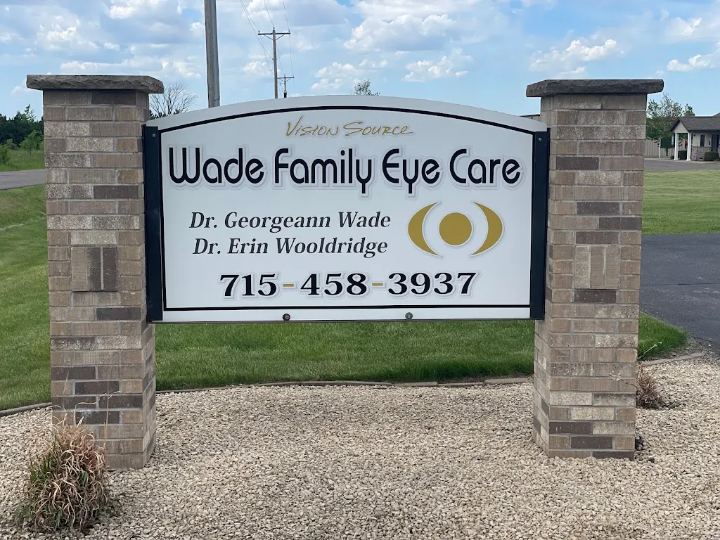 Wade Family Eye Care_Cameron, Wisconsin_slider_immagine_1