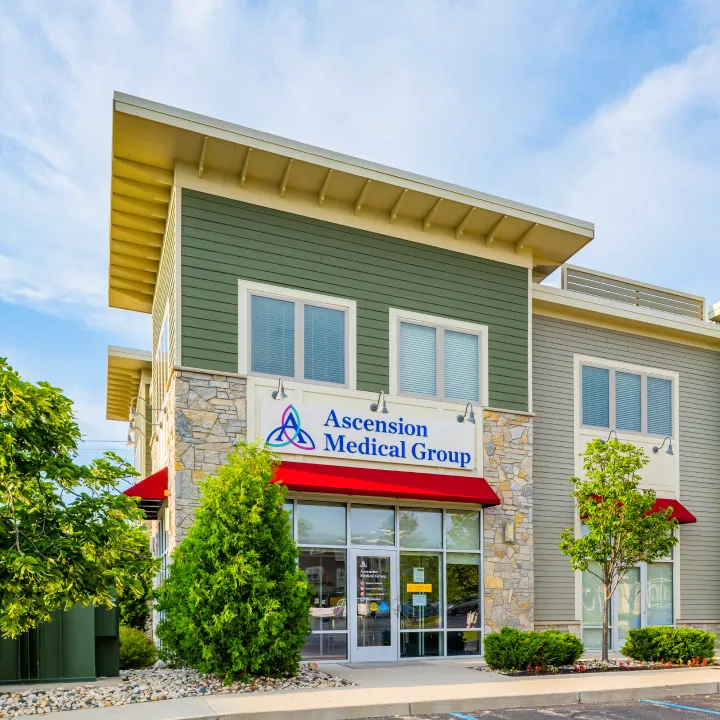 Ascension Medical Group WI - Sussex_Lannon, Wisconsin_slider_imagen_2