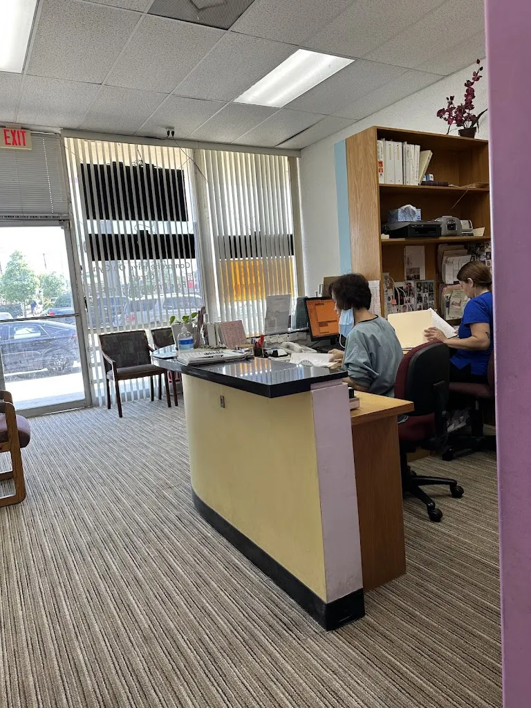 Dan Dan_La Mirada Women's Clinic_East La Mirada, California_avis