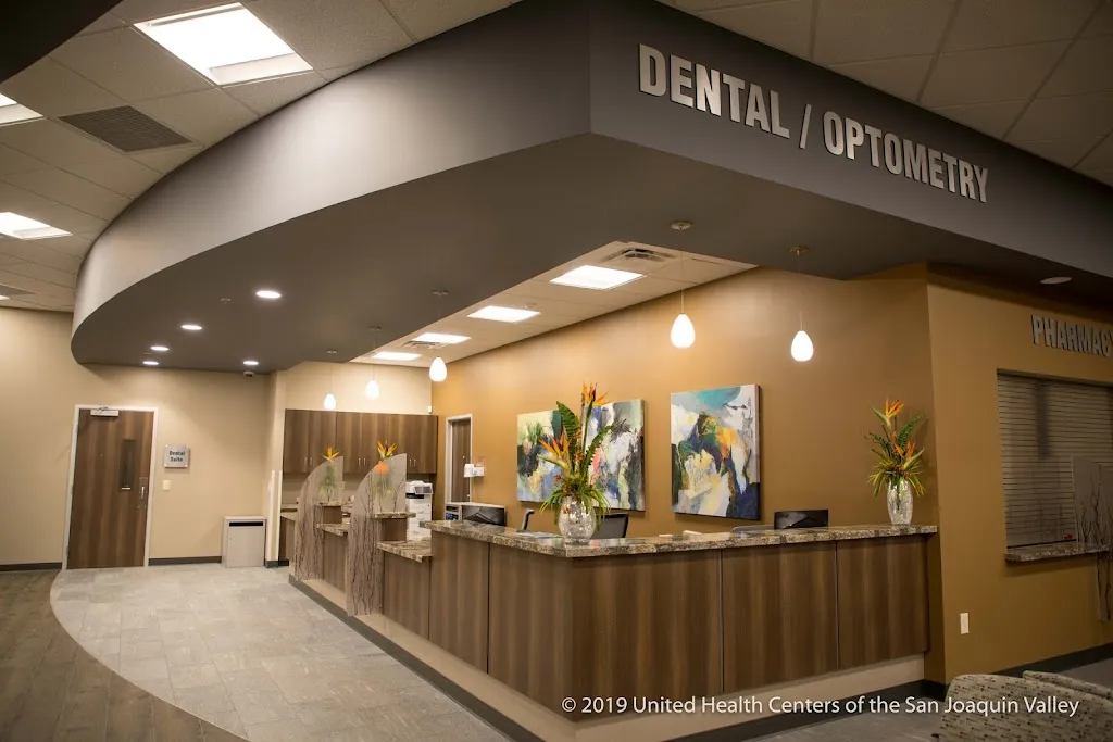 United Health Centers - Huron_Huron, California_slider_bild_2