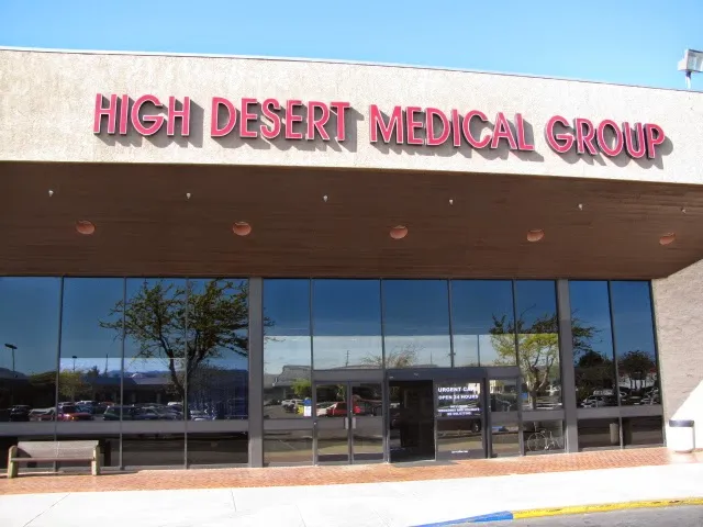 High Desert Medical Group doctor en Lancaster, California