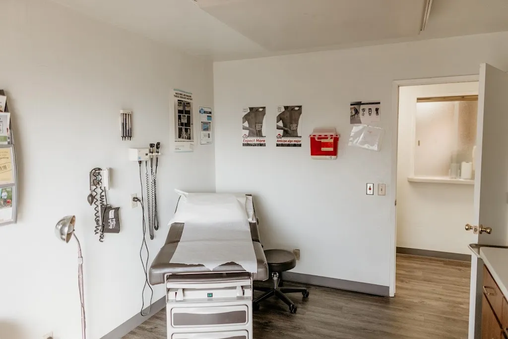 Lindsay Family Pediatrics_Lindsay, California_slider_immagine_2