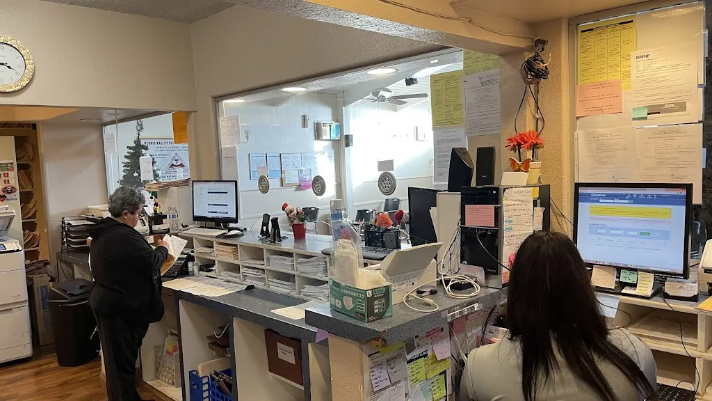 Perris Valley Clinica Familiar_Perris, California_slider_immagine_3