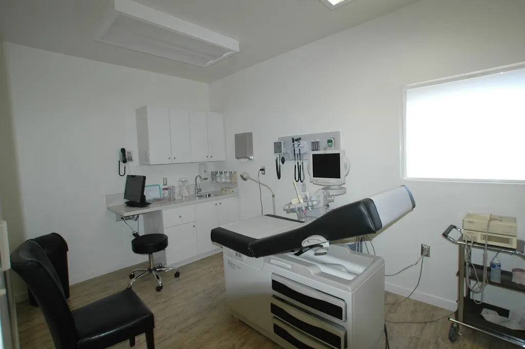 Sierra Madre Community Medical Group_Sierra Madre, California_slider_image_2