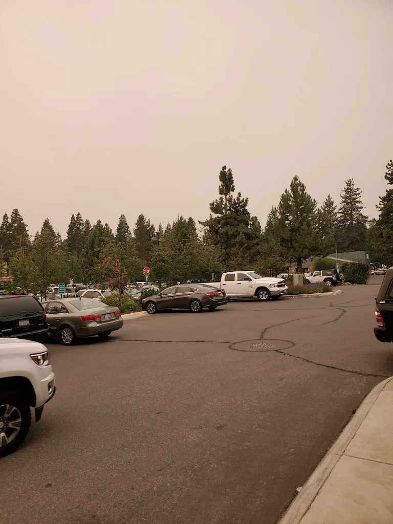 Tahoe Forest Hospital_Truckee, California_slider_image_1