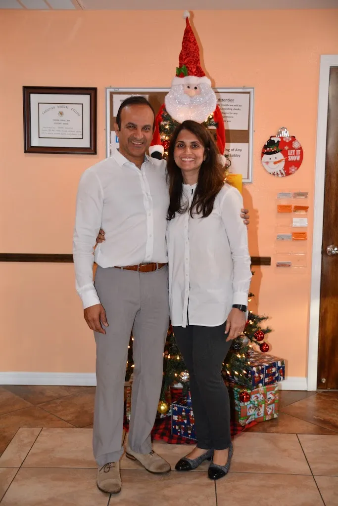 Absolute Healthcare LLC médecin à Jasmine Estates, Florida
