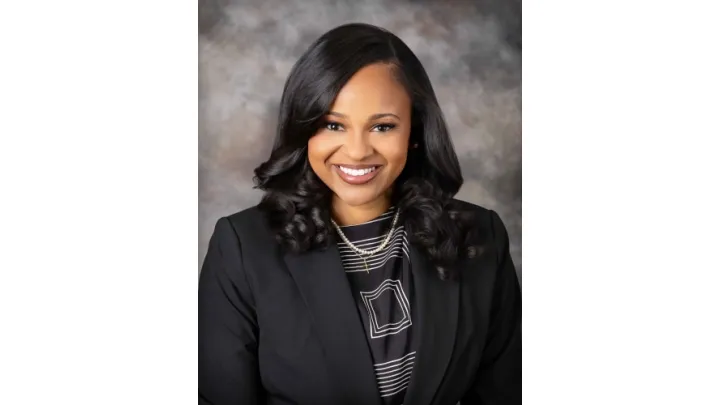 Leondria Hinds Robinson, DO