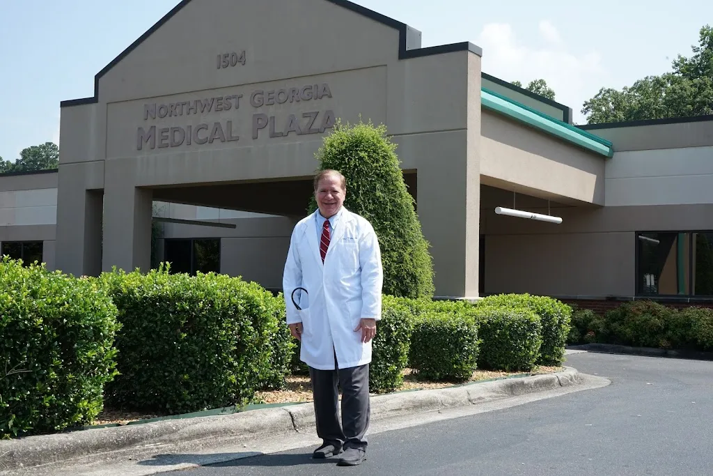 Dalton Primary Care: Dr. John S. Antalis, MD_Dalton, Georgia_slider_immagine_2