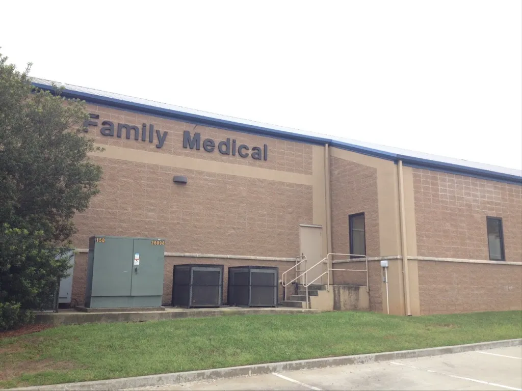 Family Medical of Mobile | West Arzt in Tillmans Corner, Alabama