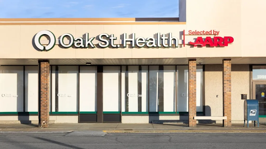 Oak Street Health Moline Primary Care Clinic doctor in Moline, Illinois