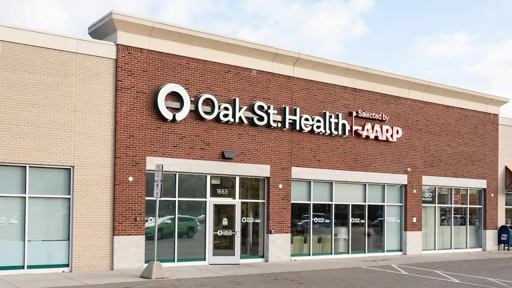 Oak Street Health Kalamazoo Primary Care Clinic Arzt in Kalamazoo, Michigan