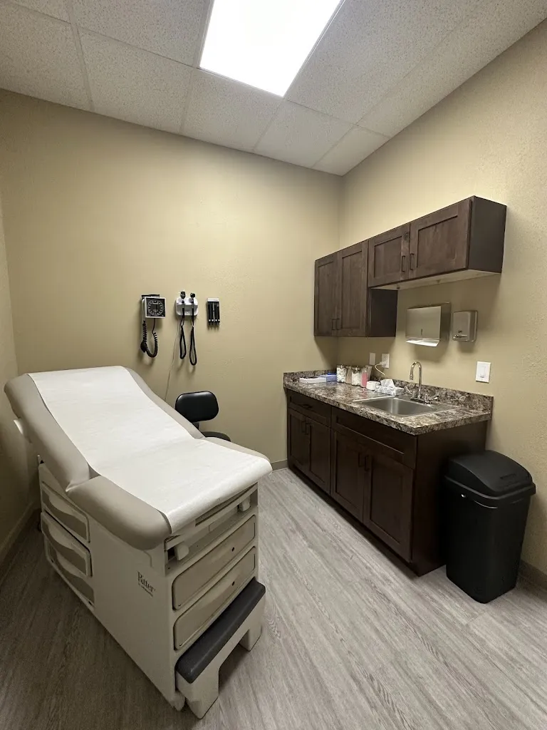 Ascent Family Care & Walk In Clinic
