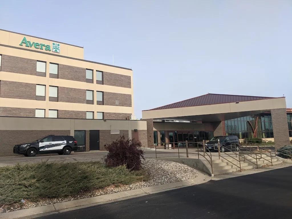Avera Medical Group Marshall — Bruce St