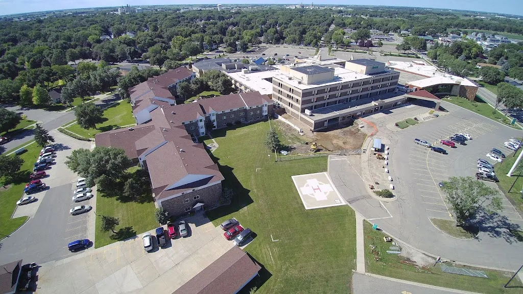 Avera Medical Group Marshall — Bruce St_Marshall, Minnesota_slider_bild_3
