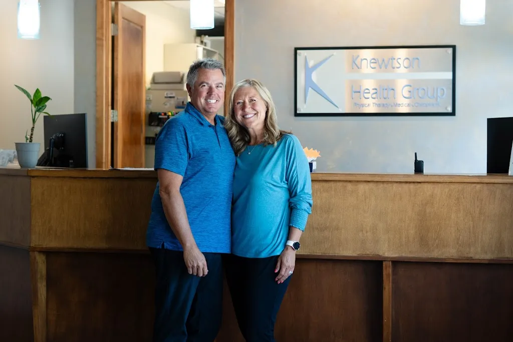 Knewtson Health Group doctor en Tonka Bay, Minnesota