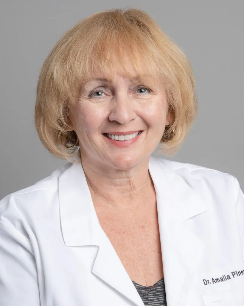 Amalia Pineres, MD