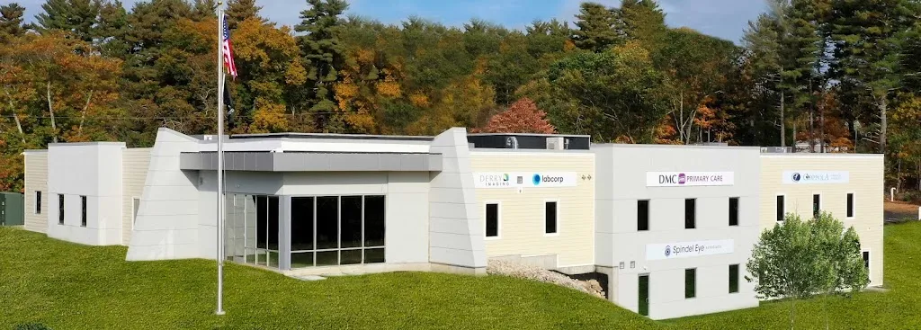DMC Primary Care at Raymond_Raymond, New Hampshire_slider_bild_1