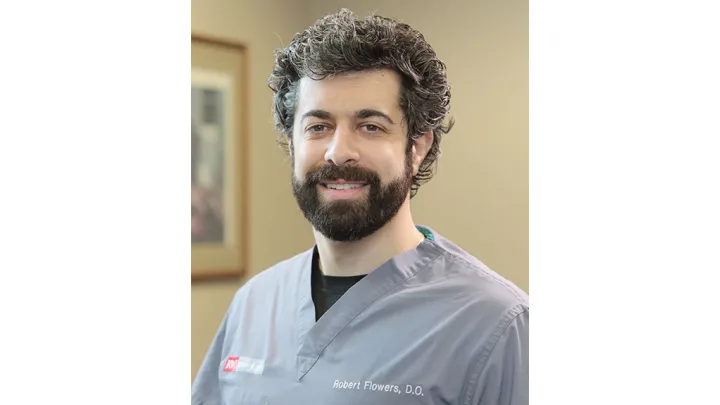 Robert Flowers, DO doctor in Green Knoll, New Jersey