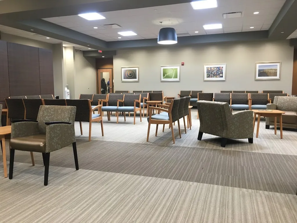 Virtua Primary Care - Marlton at Route 70_Marlton, New Jersey_slider_imagen_2