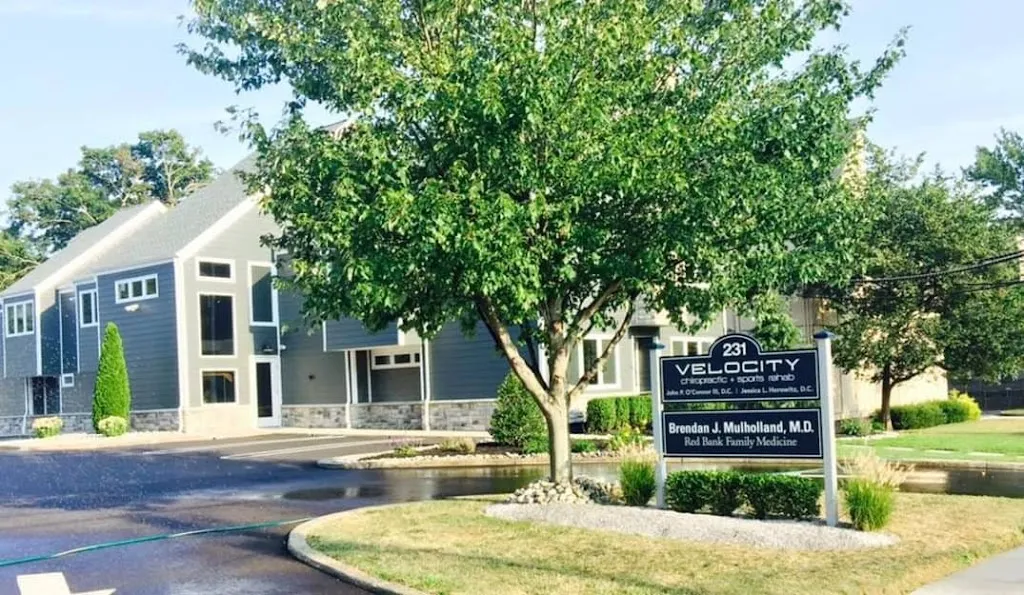 Red Bank Family Medicine - Maple Avenue Arzt in Red Bank, New Jersey