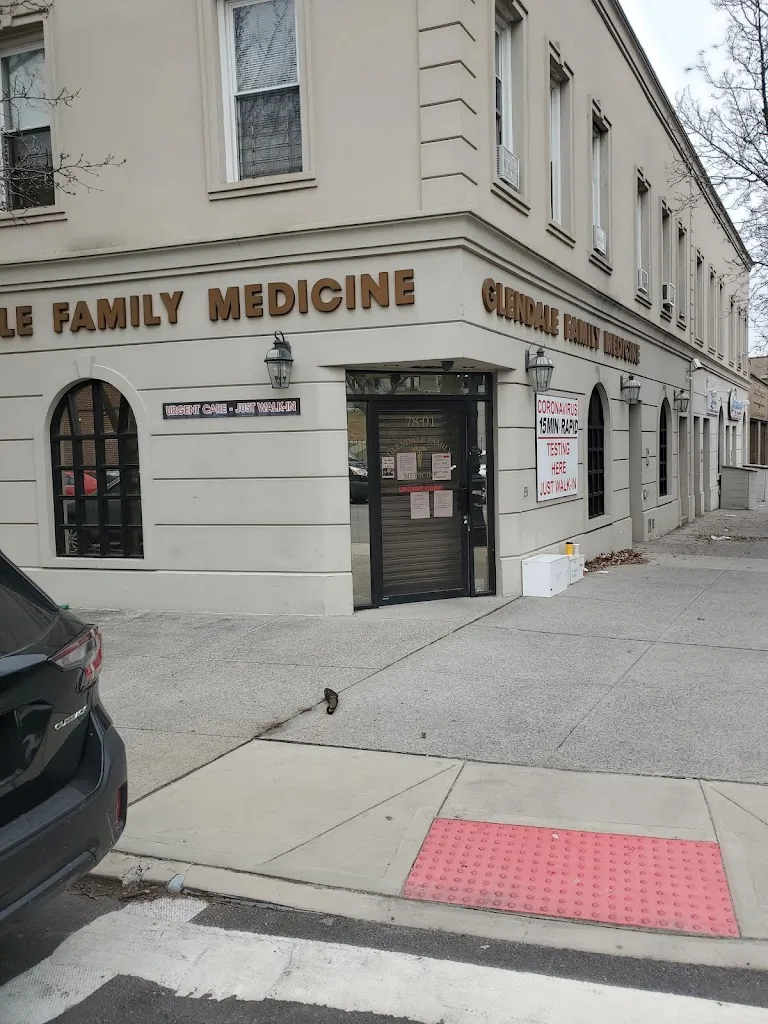 Glendale Family Medicine & Urgent Care_Glendale, New York_slider_bild_2