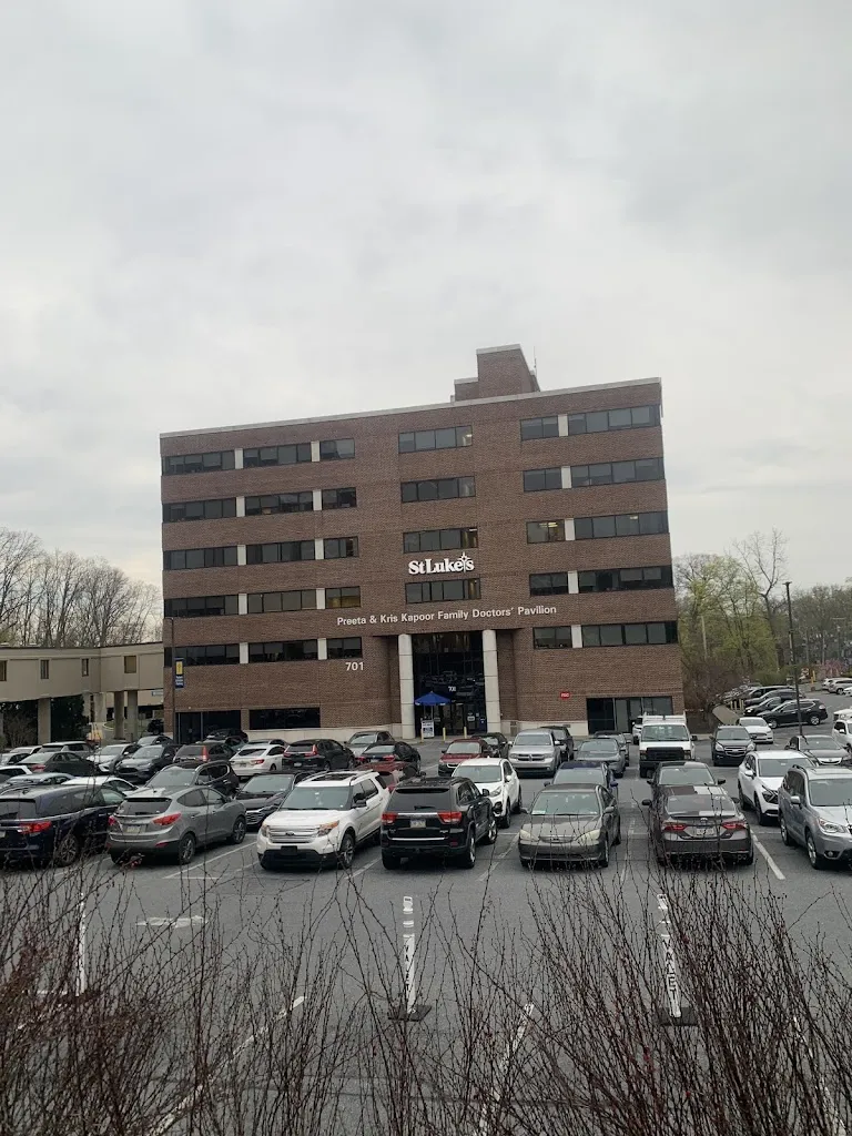 Ahmed Marouf_St. Luke's University Hospital - Bethlehem Campus_Bethlehem, Pennsylvania_reseña