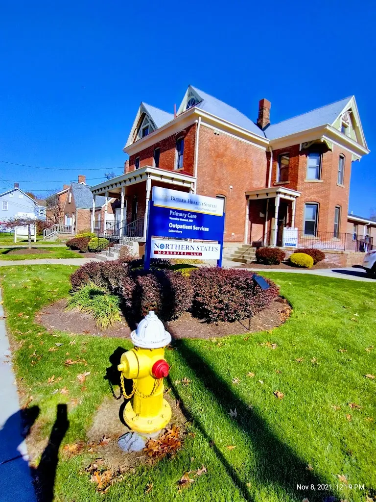 IHS Primary Care - Zelienople_Zelienople, Pennsylvania_slider_image_1